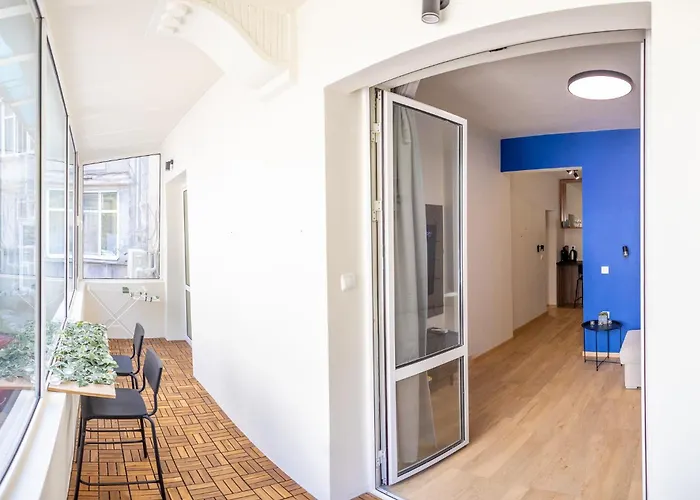 Center Gem - 5 Guests ヴァルナ