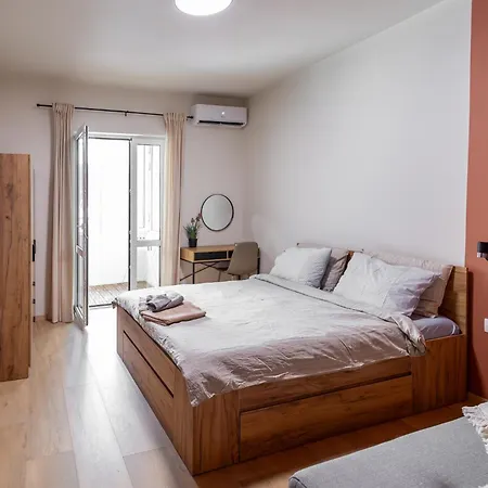 Center Gem - 5 Guests 公寓